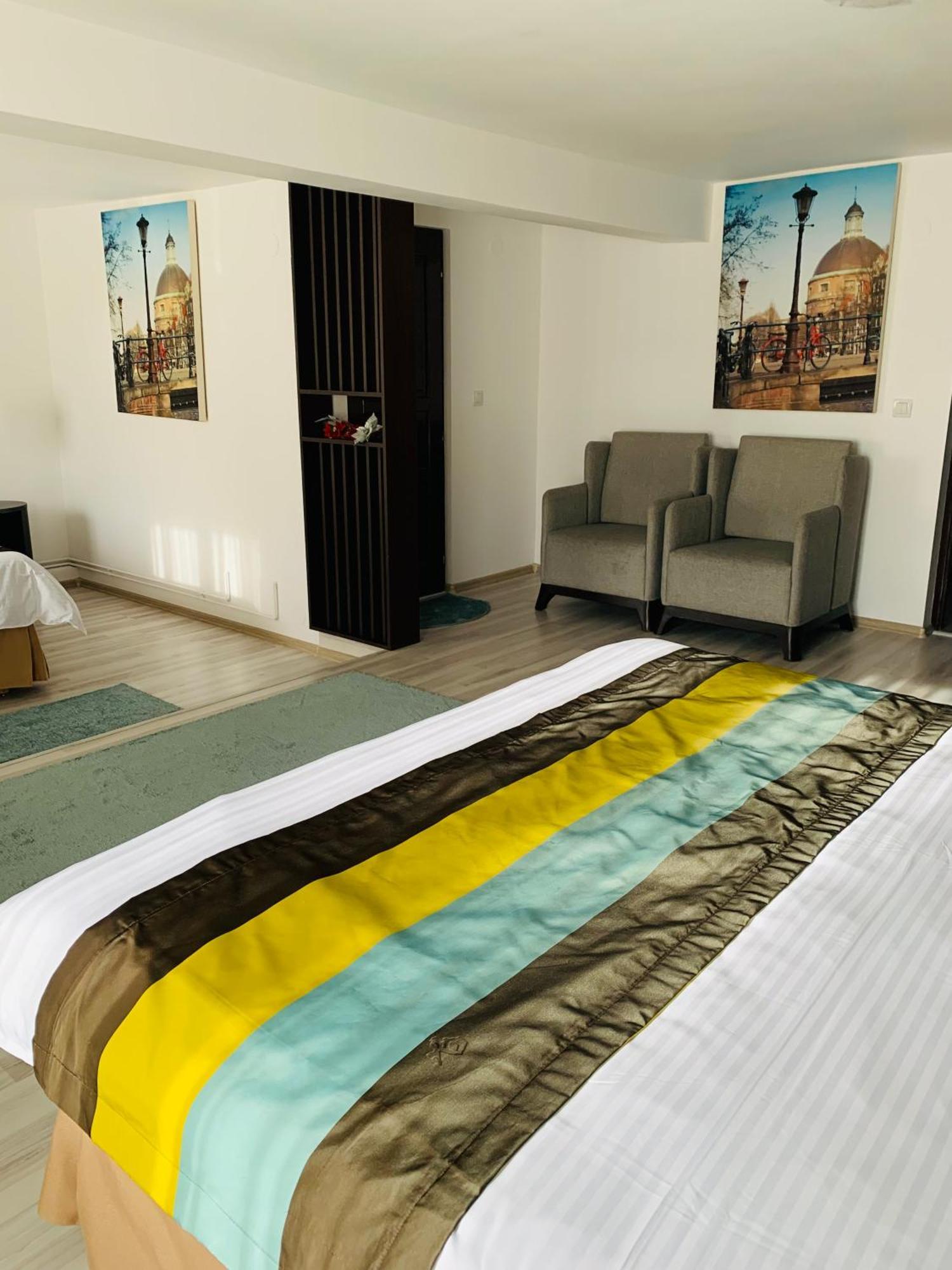 Casa Lazar Bed & Breakfast Toplita  Bagian luar foto