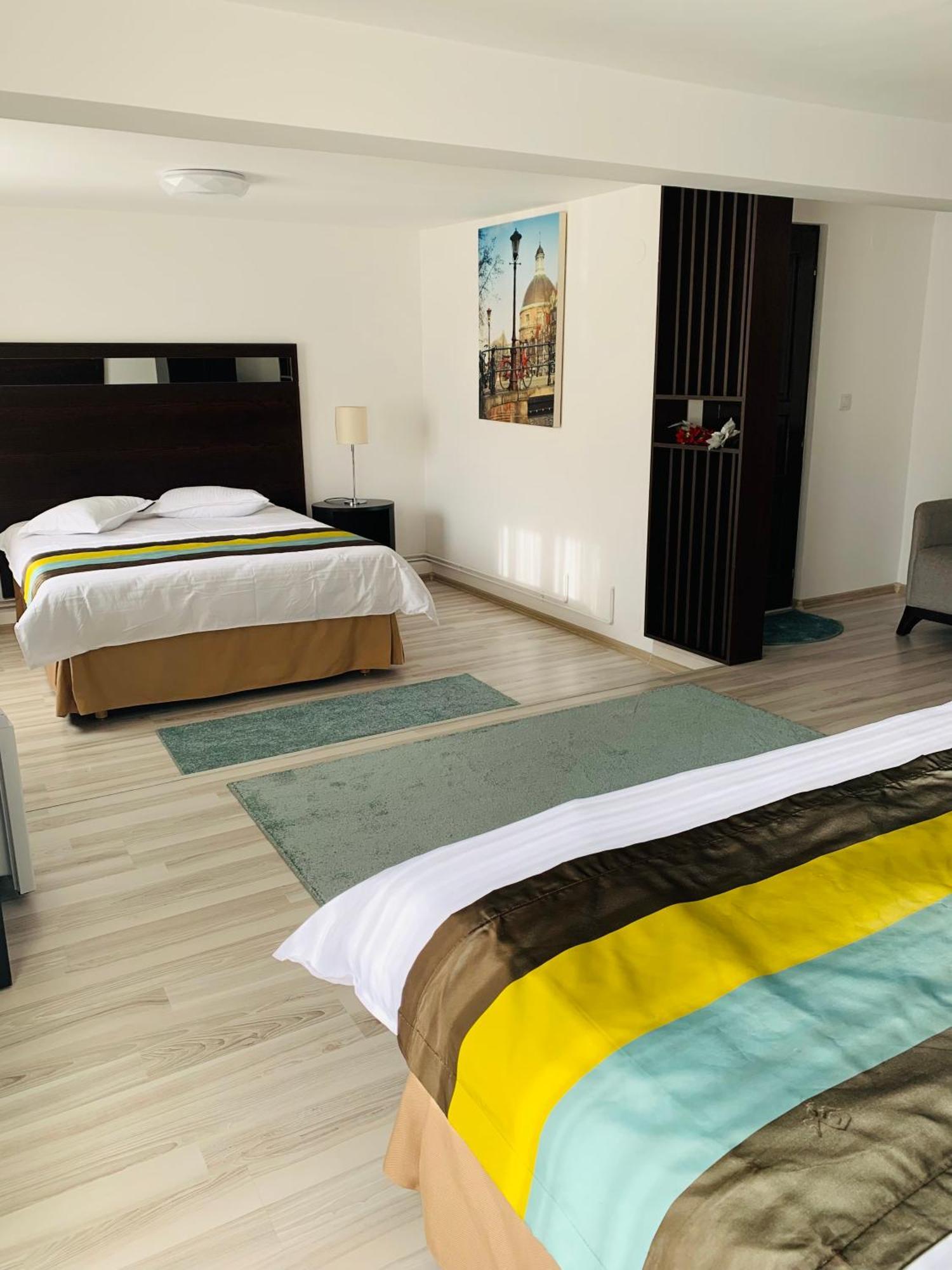 Casa Lazar Bed & Breakfast Toplita  Bagian luar foto