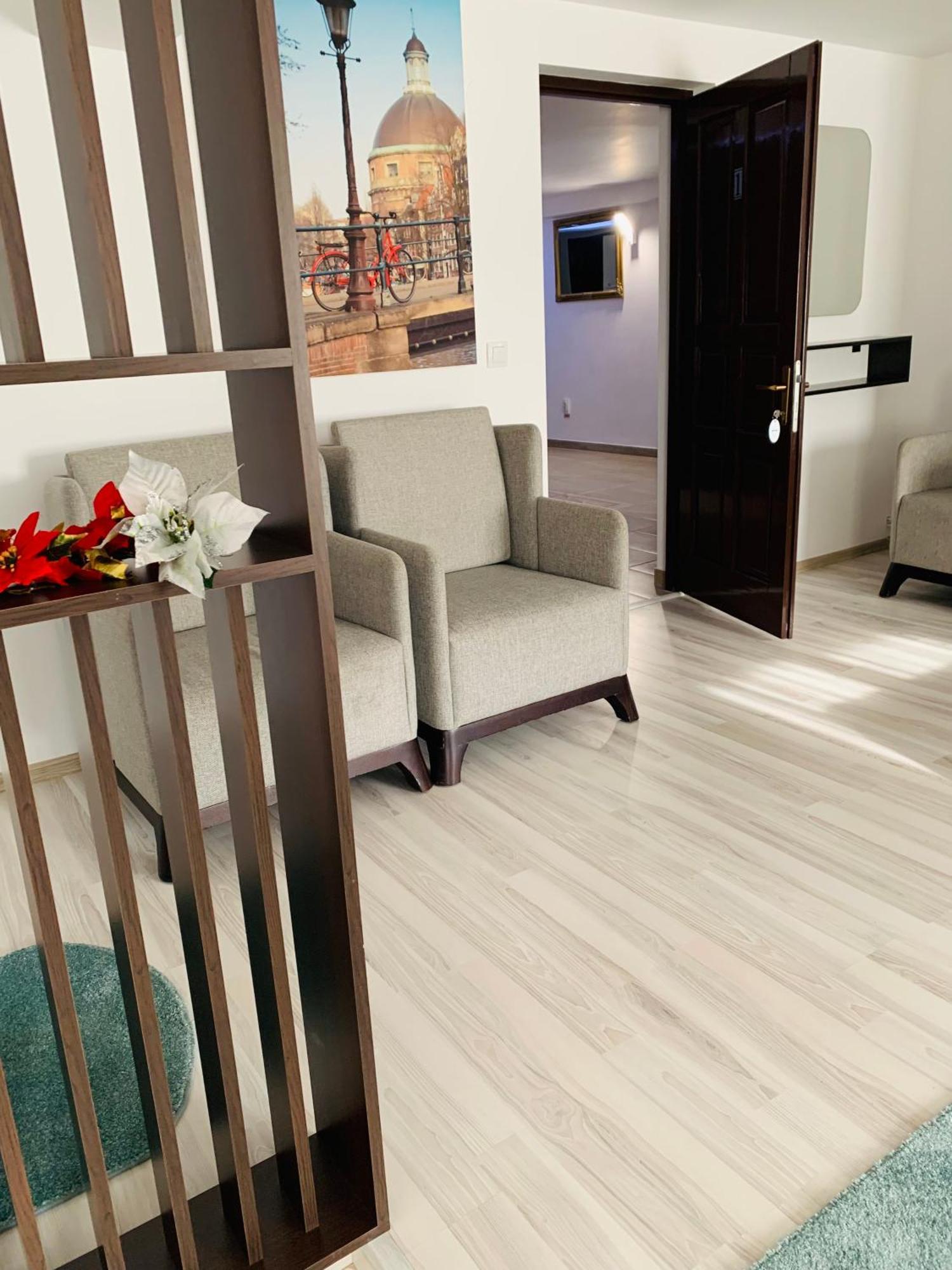 Casa Lazar Bed & Breakfast Toplita  Bagian luar foto